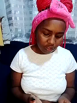 Snapshot of Sexxycheeks- chatting on January 13, 2025, 10:13 pm Sexxycheeks- online show from January 13, 2025, 10:13 pm