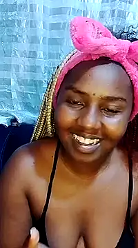 Snapshot of Sexxycheeks- chatting on January 5, 2025, 7:39 pm Sexxycheeks- online show from January 5, 2025, 7:39 pm