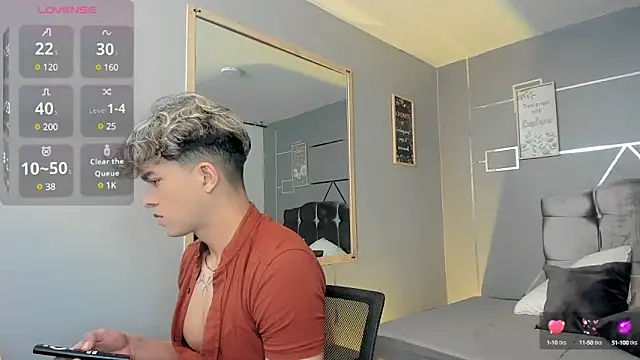 Snapshot of ANDRIUS_24 chatting on January 22, 2025, 12:49 pm ANDRIUS 24 online show from January 22, 2025, 12:49 pm