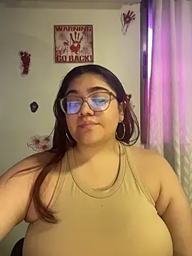 KathyGonzalez online show from October 30, 2025, 11:41 am