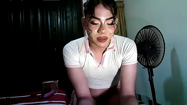 Snapshot of kimmiemm chatting on September 30, 2025, 1:55 am kimmiemm online show from September 30, 2025, 1:55 am