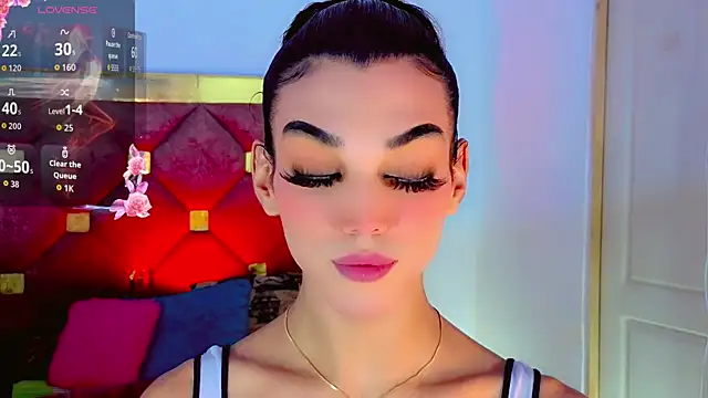 the-horus-girl online show from April 13, 2026, 6:34 pm