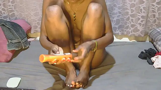 Snapshot of slim_girl02 chatting on March 24, 2026, 1:00 pm slim girl02 online show from March 24, 2026, 1:00 pm