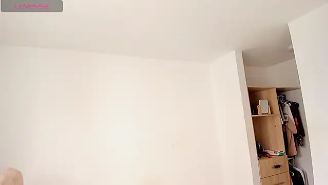 Snapshot of rose_scottt chatting on September 11, 2025, 3:01 pm rose scottt online show from September 11, 2025, 3:01 pm