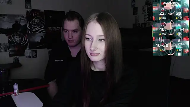 camcoupbang online show from September 29, 2025, 9:42 pm