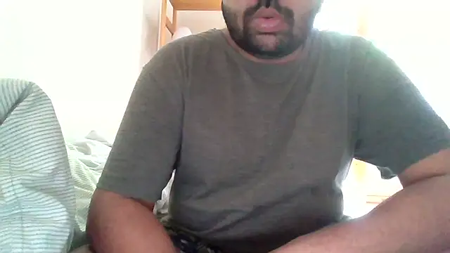 whoreboi98 online show from June 21, 2026, 2:56 pm