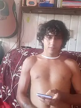 Snapshot of pedrodavid_ chatting on February 28, 2026, 8:19 pm pedrodavid online show from February 28, 2026, 8:19 pm