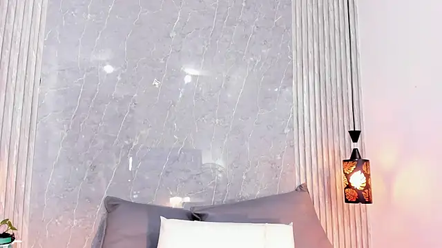 Sophiee Velvet online show from March 4, 2025, 12:33 pm