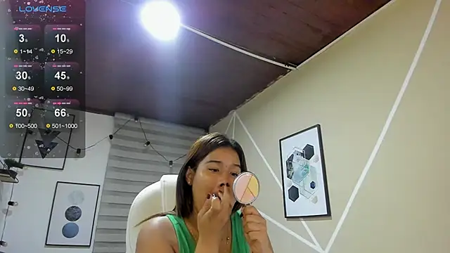 Enma  clark online show from July 13, 2026, 4:12 am