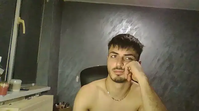 XXXdonXXX online show from December 6, 2024, 7:50 pm