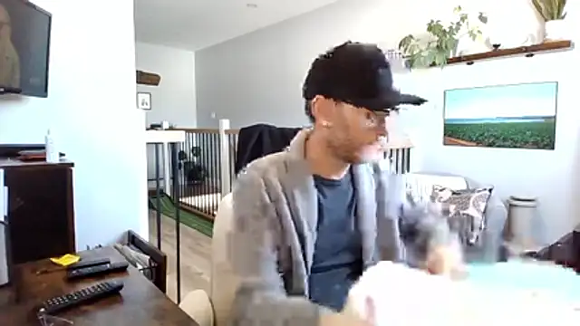 Bigdicktrav902 online show from March 3, 2026, 3:52 pm