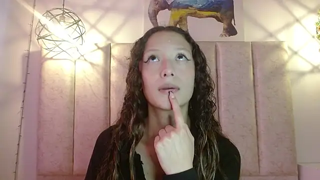 abbycutecs online show from September 23, 2025, 2:02 pm