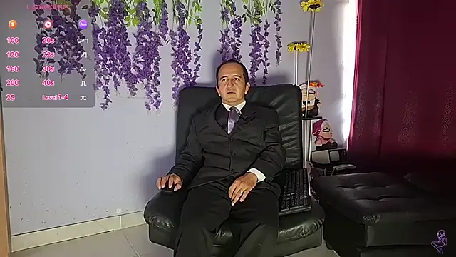 yazfore2 online show from June 30, 2026, 1:22 pm