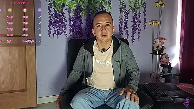 yazfore2 online show from July 7, 2026, 1:58 pm