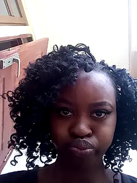 Candii wet  online show from December 4, 2025, 6:45 am