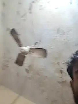 Snapshot of PRIYANHU@xh chatting on November 14, 2025, 5:11 am PRIYANHUxh online show from November 14, 2025, 5:11 am