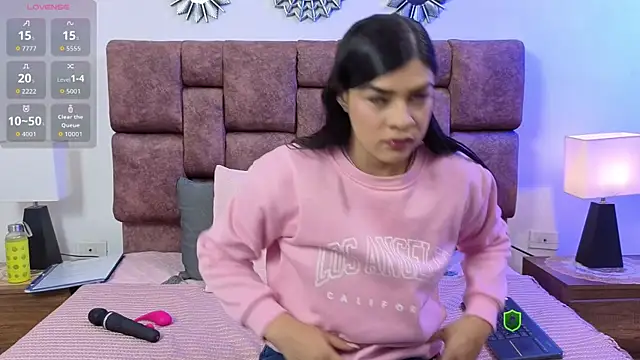 Snapshot of Maguy_Mistress chatting on April 7, 2026, 12:07 pm Maguy Mistress online show from April 7, 2026, 12:07 pm