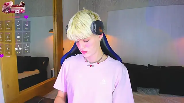 VladHellsing4 online show from April 2, 2026, 3:30 pm