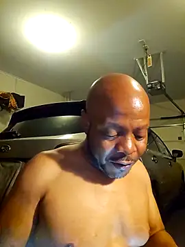 Snapshot of personalityalwayswins2 chatting on April 6, 2026, 4:46 am personalityalwayswins2 online show from April 6, 2026, 4:46 am