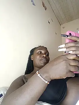 Snapshot of Golden_diver chatting on March 7, 2026, 12:21 pm Golden diver online show from March 7, 2026, 12:21 pm