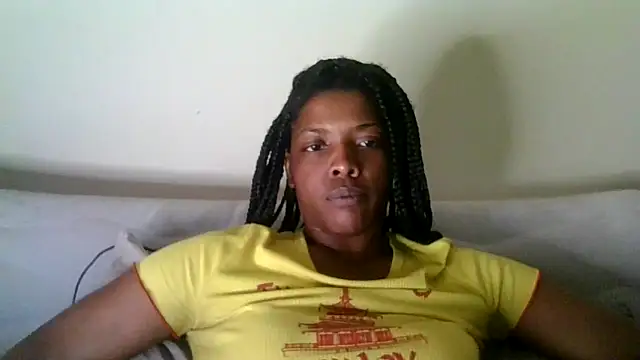 CaramelGoddessxoxo online show from May 13, 2026, 5:03 am
