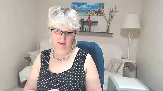 FleurMays online show from March 7, 2025, 9:18 am