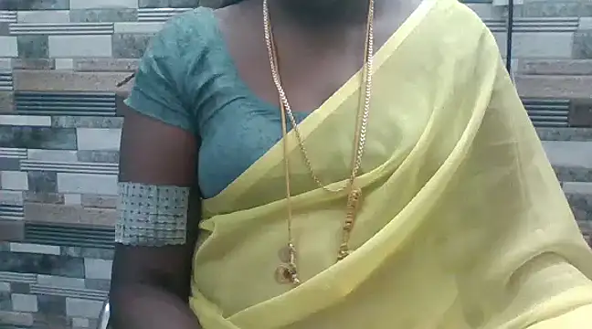 Snapshot of Hot_akshara chatting on December 5, 2024, 10:50 pm Hot akshara online show from December 5, 2024, 10:50 pm