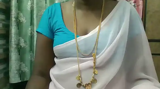 Snapshot of Hot_akshara chatting on December 9, 2024, 11:34 pm Hot akshara online show from December 9, 2024, 11:34 pm