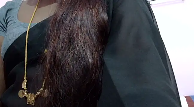 Snapshot of Hot_akshara chatting on February 25, 2025, 5:51 pm Hot akshara online show from February 25, 2025, 5:51 pm