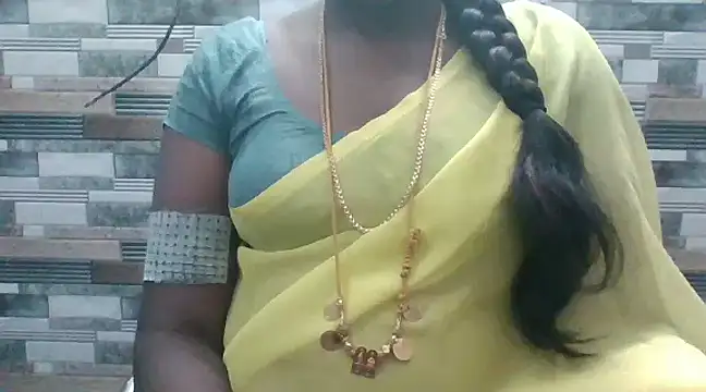 Snapshot of Hot_akshara chatting on December 5, 2024, 5:44 pm Hot akshara online show from December 5, 2024, 5:44 pm