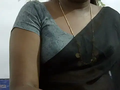 Snapshot of Hot_akshara chatting on October 5, 2025, 1:02 pm Hot akshara online show from October 5, 2025, 1:02 pm