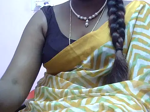 Hot akshara online show from November 27, 2025, 4:07 pm