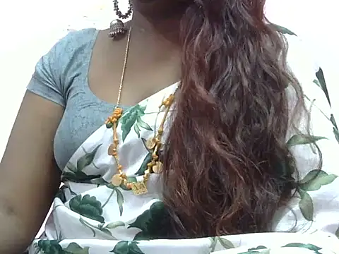 Hot akshara online show from February 9, 2026, 4:32 am