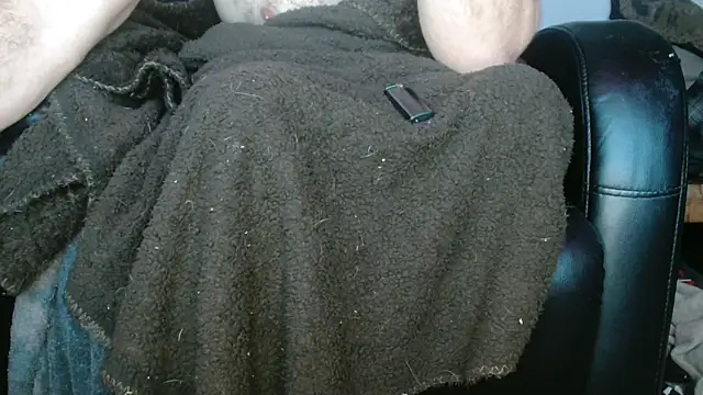 Snapshot of Gigadickman chatting on January 16, 2025, 10:44 pm Gigadickman online show from January 16, 2025, 10:44 pm