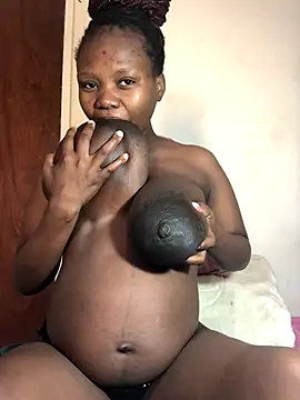 SexyAngeliqua online show from October 28, 2025, 1:43 pm