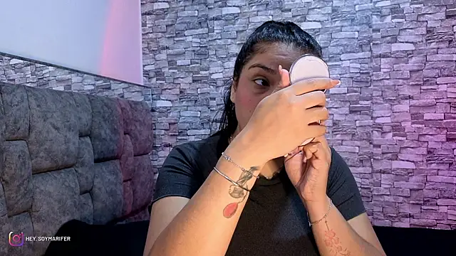 mariferprivxx online show from February 27, 2026, 3:51 am