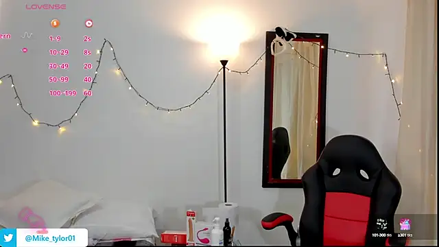 Snapshot of mike_tylor01 chatting on February 25, 2025, 9:26 pm mike tylor01 online show from February 25, 2025, 9:26 pm