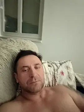 Snapshot of KolegaNudziarz chatting on April 3, 2026, 11:22 pm KolegaNudziarz online show from April 3, 2026, 11:22 pm