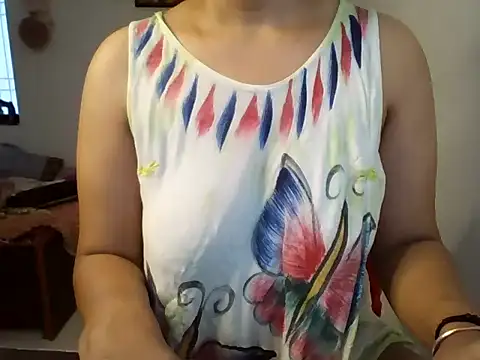 MakeMeCumAhh online show from April 13, 2026, 6:50 am