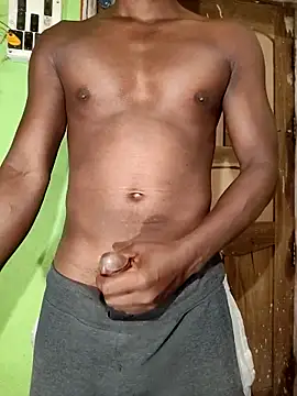 Snapshot of Hunter_boy9 chatting on February 12, 2026, 11:04 pm Hunter boy9 online show from February 12, 2026, 11:04 pm