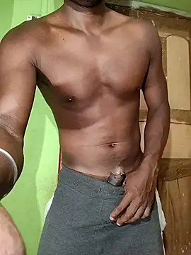 Snapshot of Hunter_boy9 chatting on February 21, 2026, 11:40 pm Hunter boy9 online show from February 21, 2026, 11:40 pm