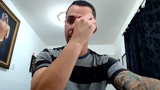 nicolay 74 online show from November 6, 2025, 12:58 am