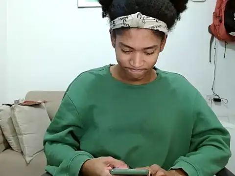 miriam775 online show from February 28, 2026, 8:08 pm