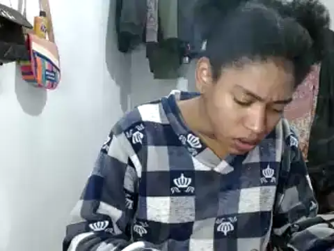 miriam775 online show from March 18, 2025, 2:51 am