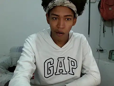 miriam775 online show from September 30, 2025, 10:43 am