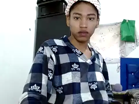 miriam775 online show from March 10, 2025, 11:55 am