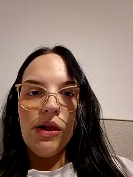 Jujuicy 97 online show from February 9, 2026, 7:01 pm