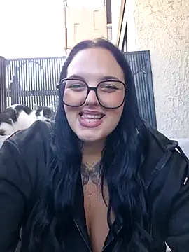 Jujuicy 97 online show from July 24, 2026, 7:37 am