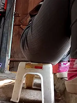 JasminePham online show from March 20, 2025, 1:02 am