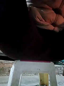 JasminePham online show from March 18, 2025, 1:02 am